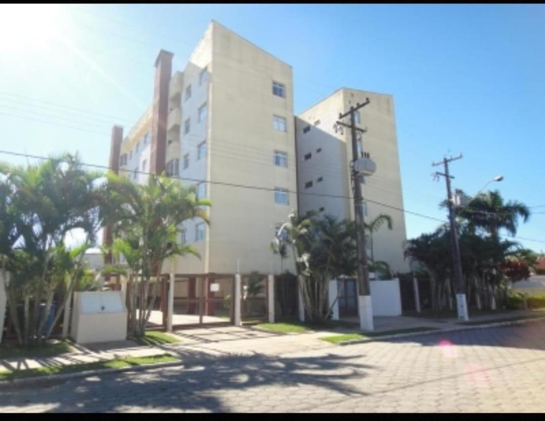 Apartamento Praia Гуаратуба Екстериор снимка
